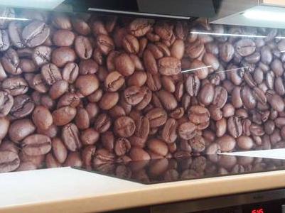 Panele z ziarnami kawy